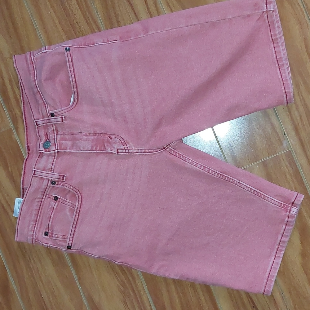 Levi's men's shorts waist 31 Guava color